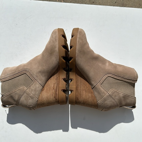 SOREL Joan Uptown Chelsea Boot In Sandy Tan-Sz 8.5 - Picture 7 of 12